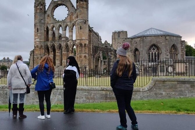 The Witches Tour - Walking to Elgin Cathedral
