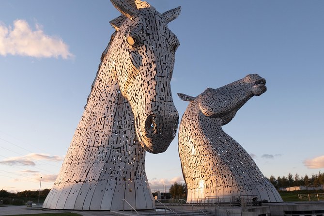 the World Famous Kelpies and Stirling Castle small group tours - The car, pickup, and group size matter