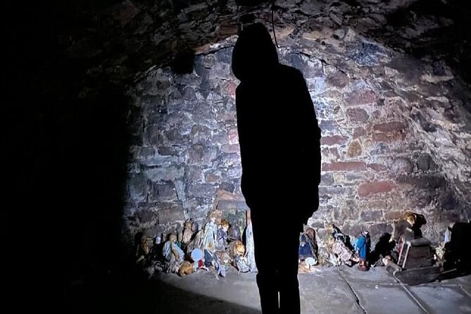 The World Famous Underground Ghost Tour - The guide makes or breaks the evening