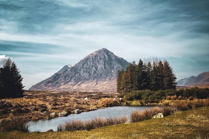 Ultimate Day tour Edinburgh: Glencoe, Highland Cows, Loch Lomond - Loch Lomond opens the road north