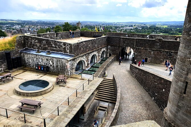 Wallace monument, Stirling Castle, Linlithgow Palace Private Tour - The Wallace Monument and its narrow staircase