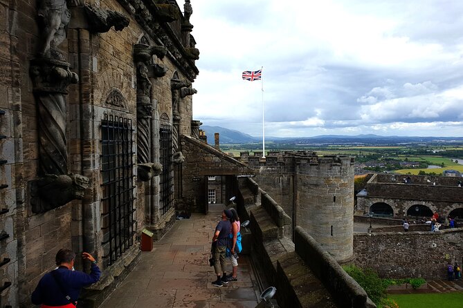 Wallace monument, Stirling Castle, Linlithgow Palace Private Tour - Transport, timing, and comfort